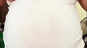 That pregnant arab girl with the big belly and milky boobs is so sexy