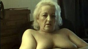 Cheryl is horny for hubs friend jeff moon she lets hubs know lol