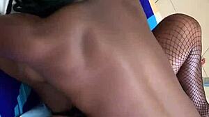 Beautiful amateur girlfriend moaning with passion in homemade black video