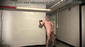 i stroke in public and almost get caught by neighbors