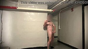 i stroke in public and almost get caught by neighbors