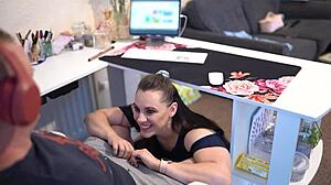 Curvy secretary sucks boss off in suggestive roleplay on Zoom, cum in mouth