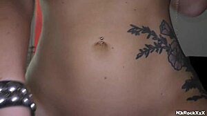 neformal milf informer sniffed draghi quickie