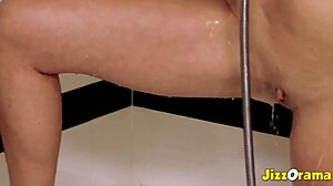 Passionate Sex in the Bath with Blonde!