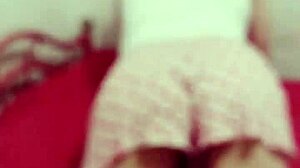 i'm auroraestelar, peeing and masturbating in the shower, oh my big pussy