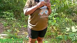 I love curvy BBW outdoor sex