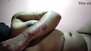 showing natural desi boobs indian porn