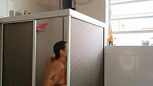 exploring the hot ass of a married babe