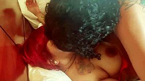 watch these lesbians kissing passionately