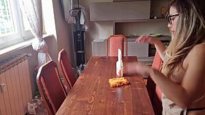 i cleaned the neighbor's table and removed my panties