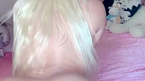 This blonde twerks her huge oiled ass and tits.