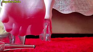 Foot play with hot Latina Espuleta Maia, stunning beauty