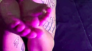 i love this brazilian tattooed woman's big ass