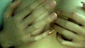 Vietnam girl shows tits