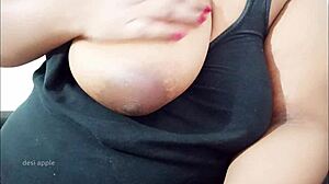 indian sexy girl flashes horny big tits