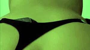 Girlfriend's huge latina ass bounces homemade