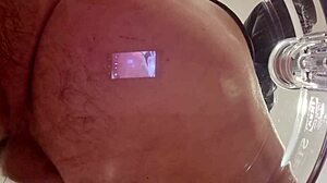 Sborrata E Gemiti Sexy E Perverso Con Pisciata E Giubbotto Di Pelle - Sega Con Sborrata E Intensi Gemiti Con Dialoghi Sporchi