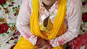 Desi Indian maid wife gets fucked in bedroom