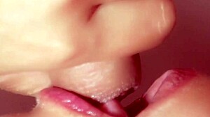 guys learn seduction from milfs in reality