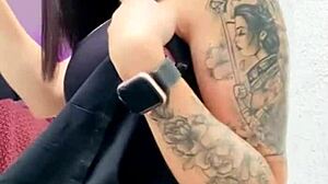 18-Year-Old Girlfriend Exposed by Cuckold Boyfriend Outdoors