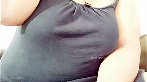 indian sexy girl flashes horny big tits