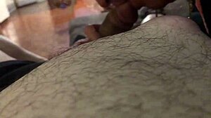 Milf giving that good head