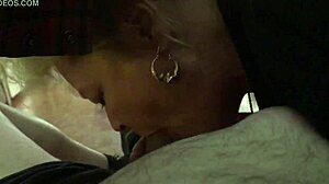 Milf giving that good head