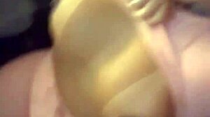 Aquela ajeitadinha gostosa para deixar a calça bem socadinha como eu gosto