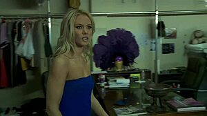 Blonde superstar Sophia Lynn craves big cocks for wild play