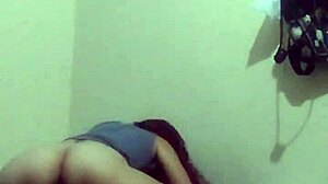 Latina Teen Has Passionate Sex With Tinder Guy In Homemade Video