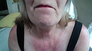 Want to see the slave licking pussy lips in BDSM?