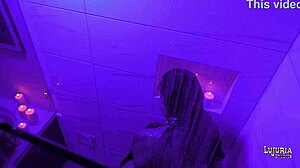 valen y danyla share a shower of pleasure in the pool