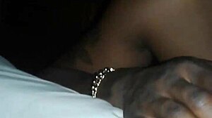 sucking wifes toes while s