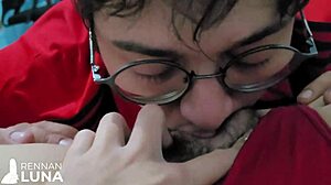 i can't resist this novinha gostosa giving her tight bucetinha to a hung guy.