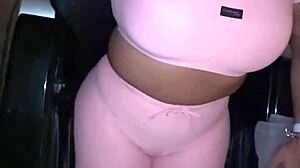 Aquela ajeitadinha gostosa para deixar a calça bem socadinha como eu gosto