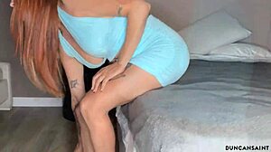 Redhead babe gave me her room key 😏