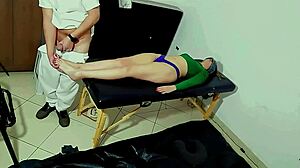 Delicious massage from a cunning masseuse, turning intimate