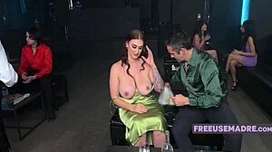 Couple Spices Up Life With Freeuse Swinging At Restaurant