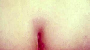 My girlfriend’s curvy ass bounces in rough first-time ride