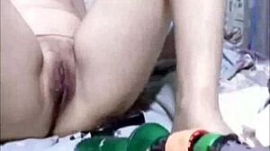 watch me squirt on the fuckmachine?