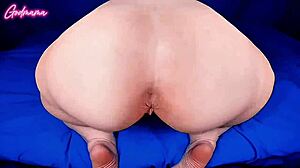 Fat BBW Mommy Shakes and Spreads Booty for Pussy Fart Fetish