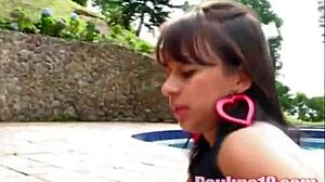 Paulina 18, rub that great pussy harder at the pool