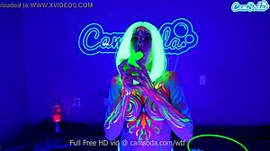 Jewelz Blu Body Paints and Masturbates with Toys!