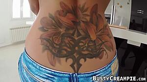 Bubble Butt Hottie Fucks Stud Steamy Session