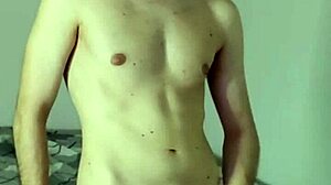 Smartphone Version 9 16 Masturbation And Cum On Webcam With Face 30!