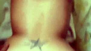 Amante Mexicana in Passionate Embrace