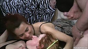 Fiesta de bukkake con faciales de semen