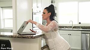 busty babe mona azar gets caught on cam by porn addict boyfriend gp2758 😏