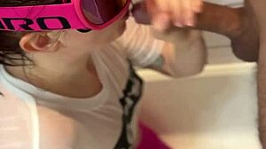 dickflash bathroom adventure part 1