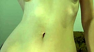 Petite Teen 18+ Masturbating - Maiskii